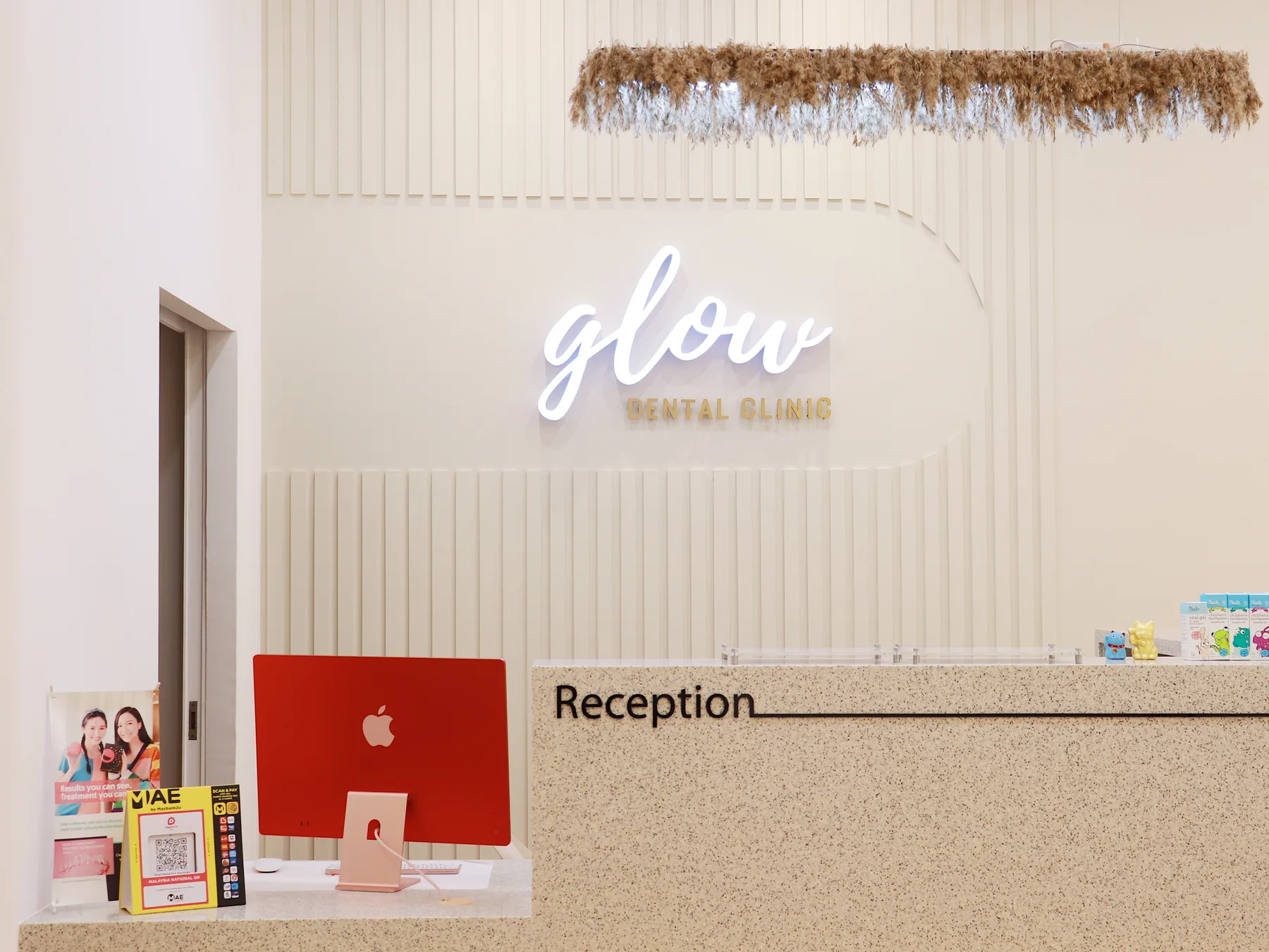 Glow Dental reception desk